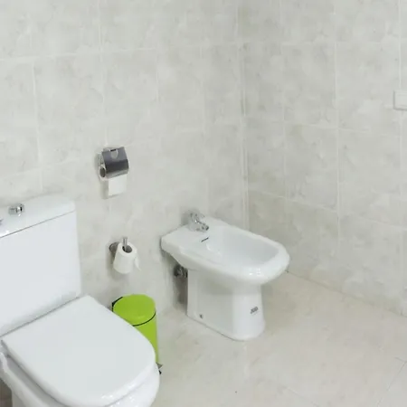 Charming In Centre - 90 M² - Parking Appartamento *
